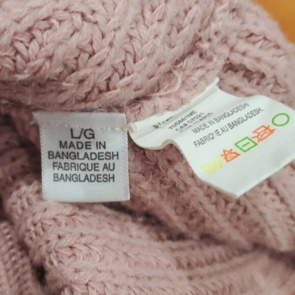 Seven Sisters- High-Low Knit Strappy Front V Neck Knit Sweater - Picture 4 of 9